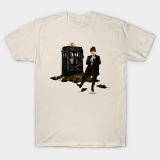 The 2nd Doctor and the magic flute T-Shirt